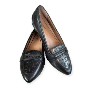 Vionic Savannah Leather Loafer Flats Black Women 6