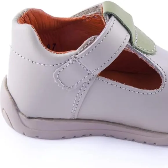 Wobbly Waddlers Urban Logan Toddler Girls Flats with Ankle Arch Support 8 NEW